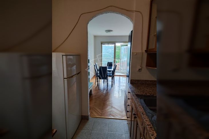 Flat in a building, Rent, Rijeka, Sjever