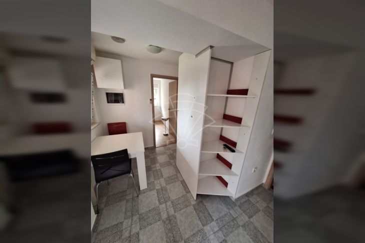 Flat in a building, Sale, Rijeka, Istok